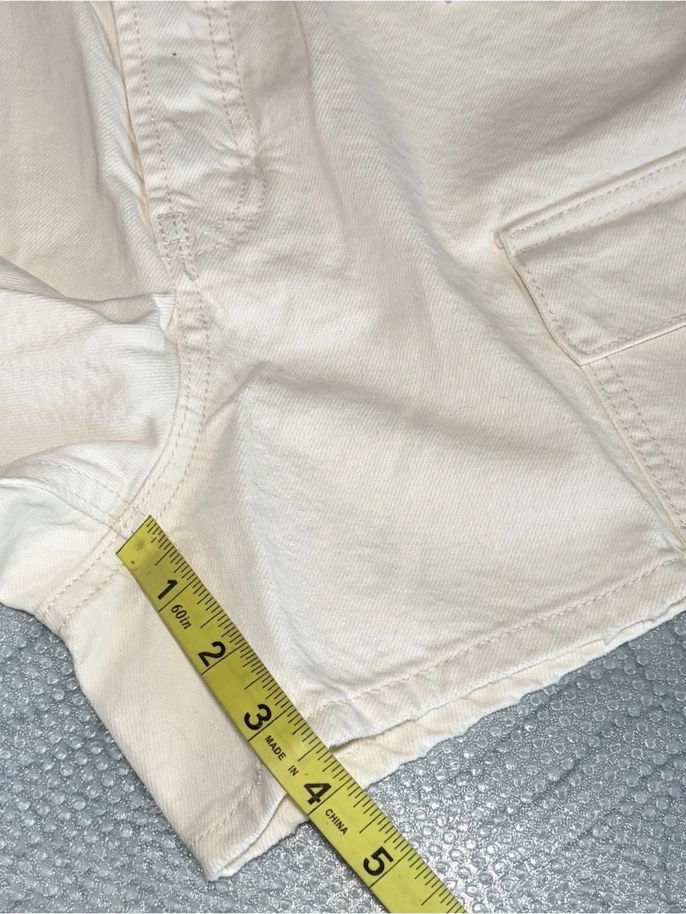 PacSun Cream Utility Cargo Shorts for Women Sz 26